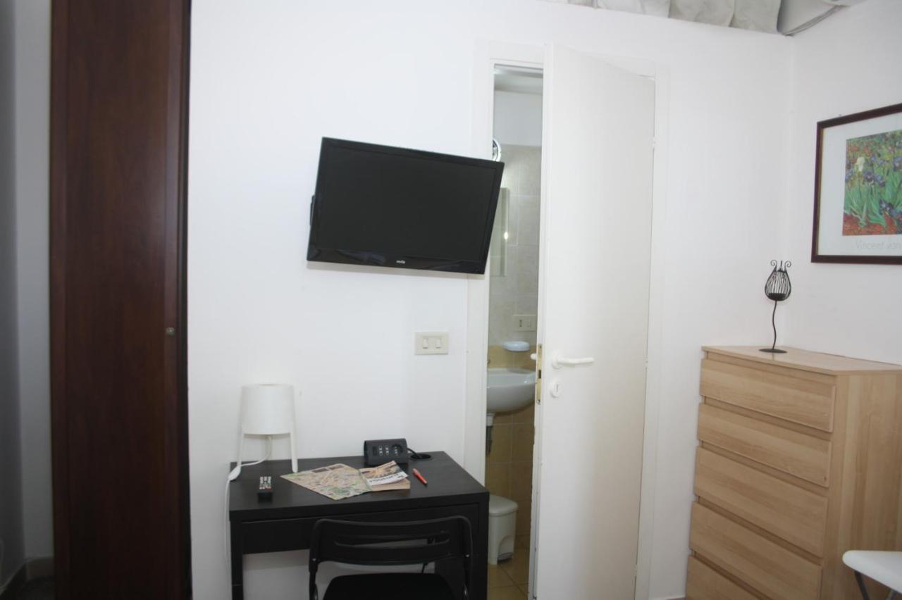 B&B Msg Roma ภายนอก รูปภาพ